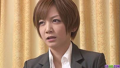 สาวสวยเจอคนถ่ายคลิปxxxตอนเย็ดกับผัวแล้วเอามาแบคเมล์ โดนรุม 2-1 เลย