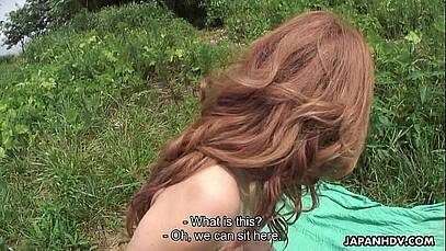 มีสาวแก้ผ้าวิ่งออกมาจากป่าหลังบ้าน เลยวิ่งตามไปเย็ดxxxนะ