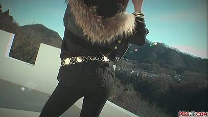 ถ่ายหนังโป๊นอกสถานที่กับ Megu Kamijyo