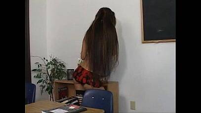 เมื่อครูสาวมายั่วผู้อำนวยการ