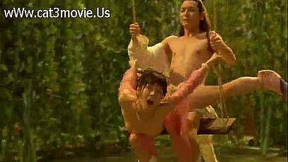 หนังโป๊จีนเต็มเรื่อง ฉากโล้ชิงช้าในตำนาน ผู้หญิงสวยทั้งเรื่องน่าเย็ดทุกคน ดูเรื่องนี้เรื่องเดียวน้ำแตกแน่นอน