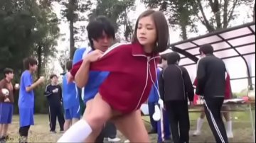 หนังxxxนักเรียน ม. 4 เล่นกีฬากลางแจ้ง